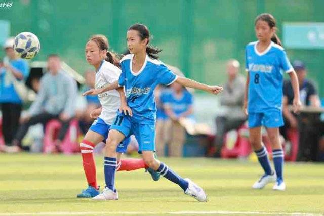 乒乓球机器人球技如何？最新研究称可超越人类精英乒乓球手